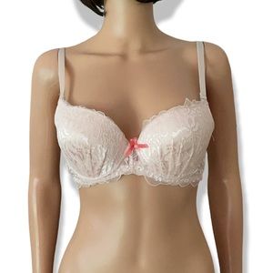 NWOT Women’s Pink lace heavy padded push up bra size 36C